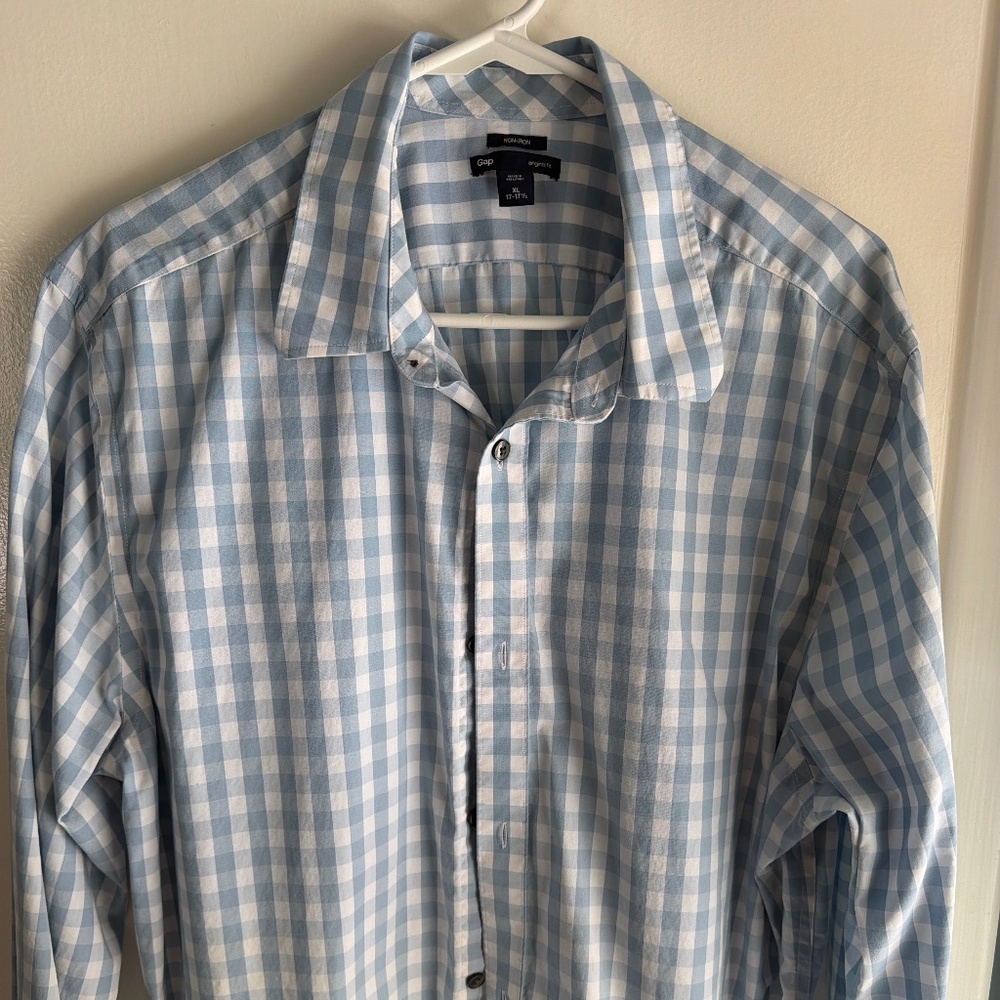 Men’s Gap Dress Shirt